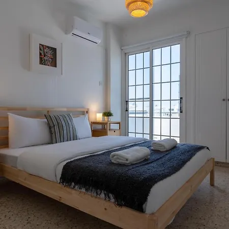 Apartment Blossom 1-bedroom In Larnaca